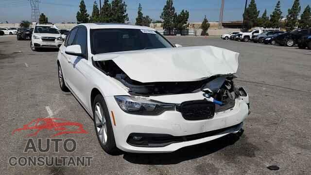 BMW 3 SERIES 2016 - WBA8E1G50GNU10433