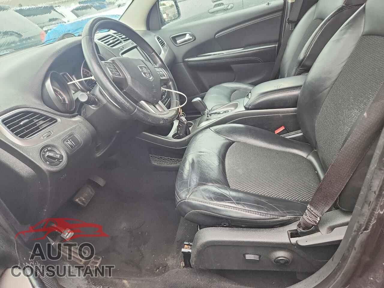 DODGE JOURNEY 2015 - 3C4PDCGBXFT727623