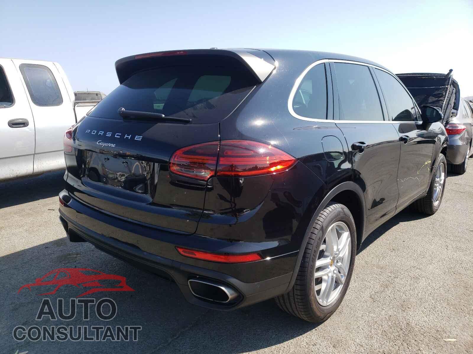 PORSCHE CAYENNE 2016 - WP1AA2A29GLA08375