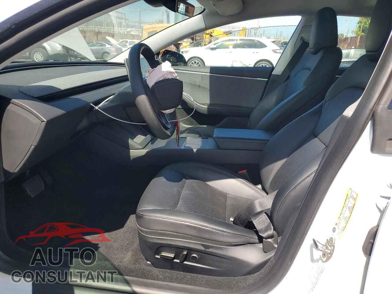 TESLA MODEL 3 2024 - 5YJ3E1EA7RF737975