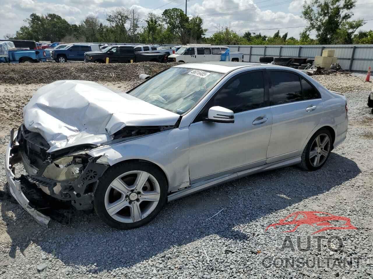 MERCEDES-BENZ C-CLASS 2011 - WDDGF5EB8BR138376