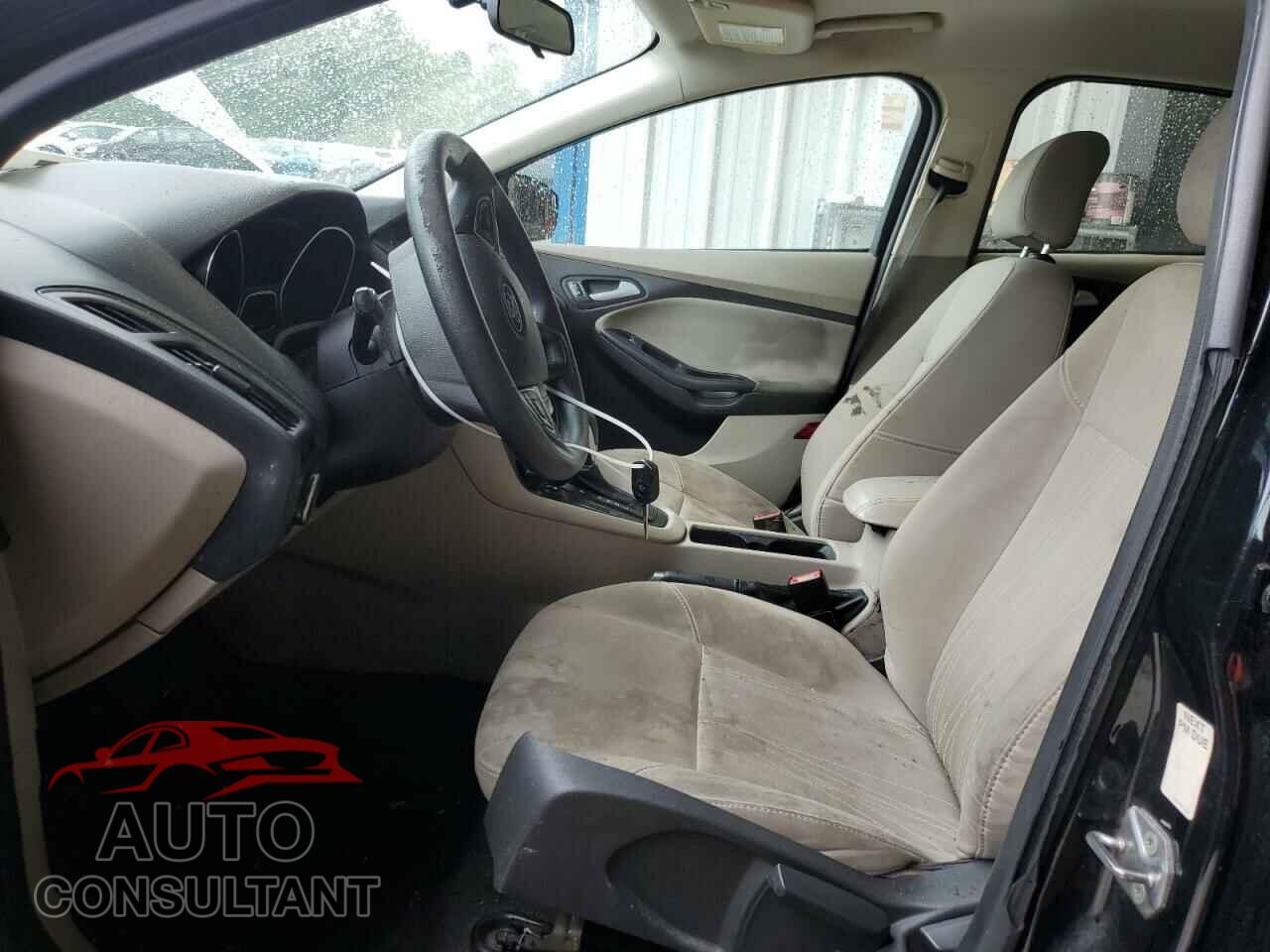 FORD FOCUS 2017 - 1FADP3F25HL232861