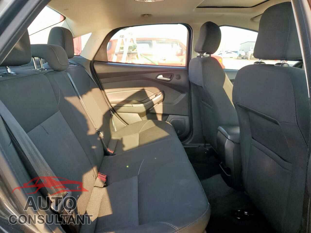 FORD FOCUS 2017 - 1FADP3H2XHL237616