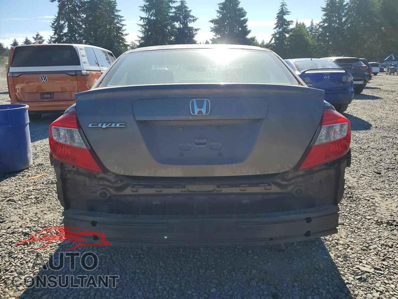 HONDA CIVIC 2012 - 2HGFB2F88CH578734