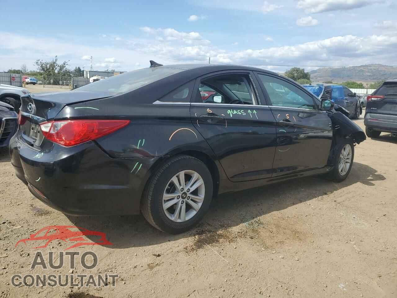HYUNDAI SONATA 2011 - 5NPEB4AC8BH213073