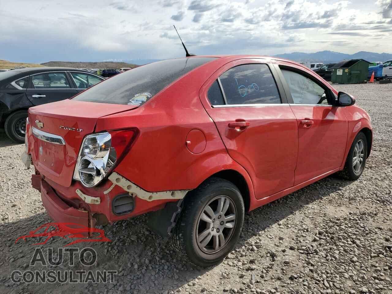 CHEVROLET SONIC 2014 - 1G1JC5SH0E4149643