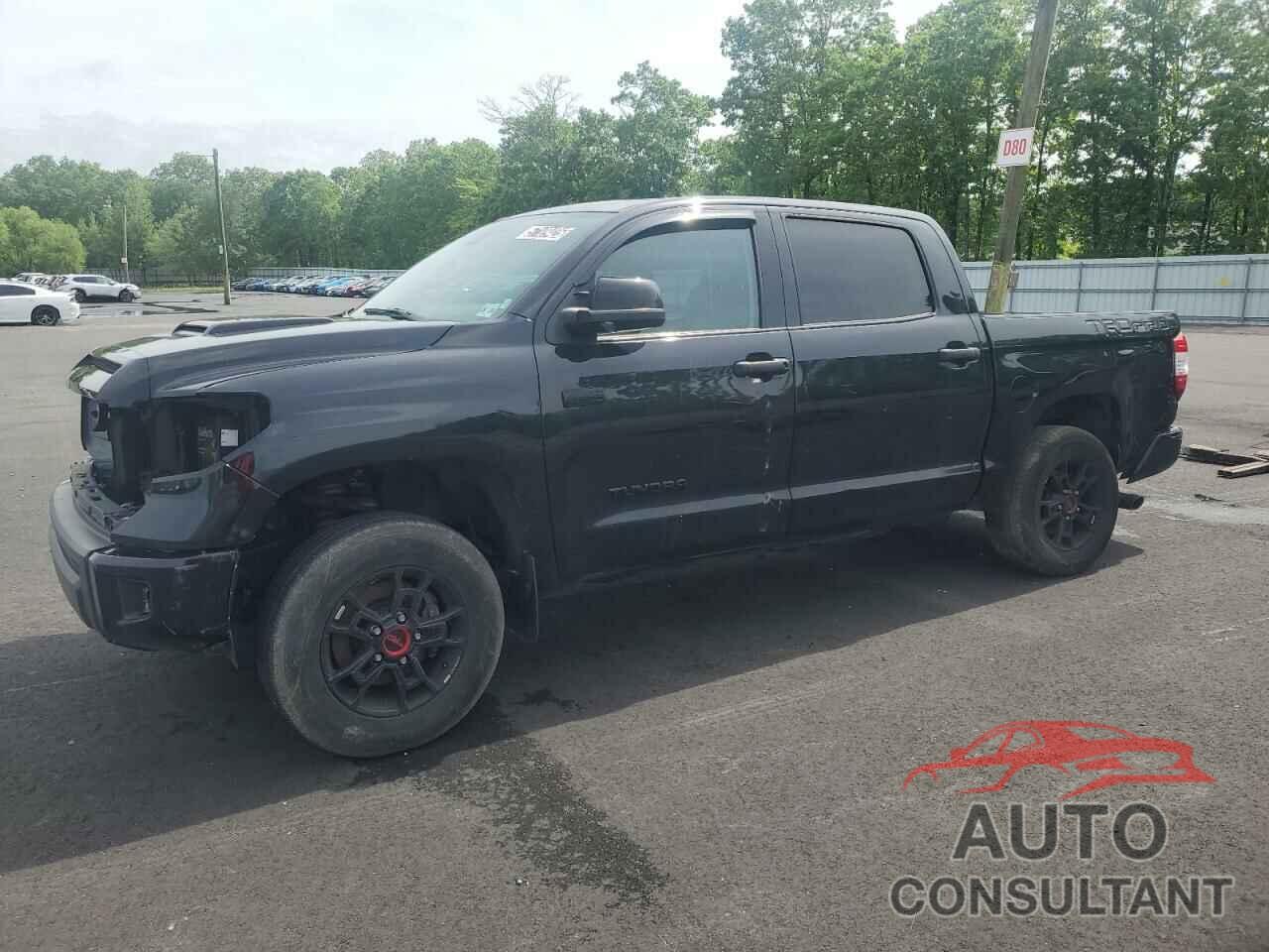 TOYOTA TUNDRA 2019 - 5TFDY5F19KX866927
