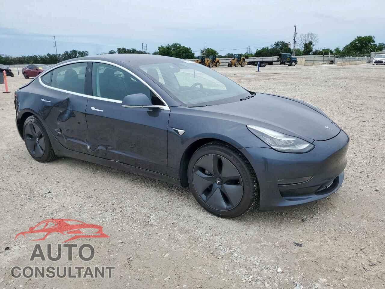 TESLA MODEL 3 2018 - 5YJ3E1EA2JF045384