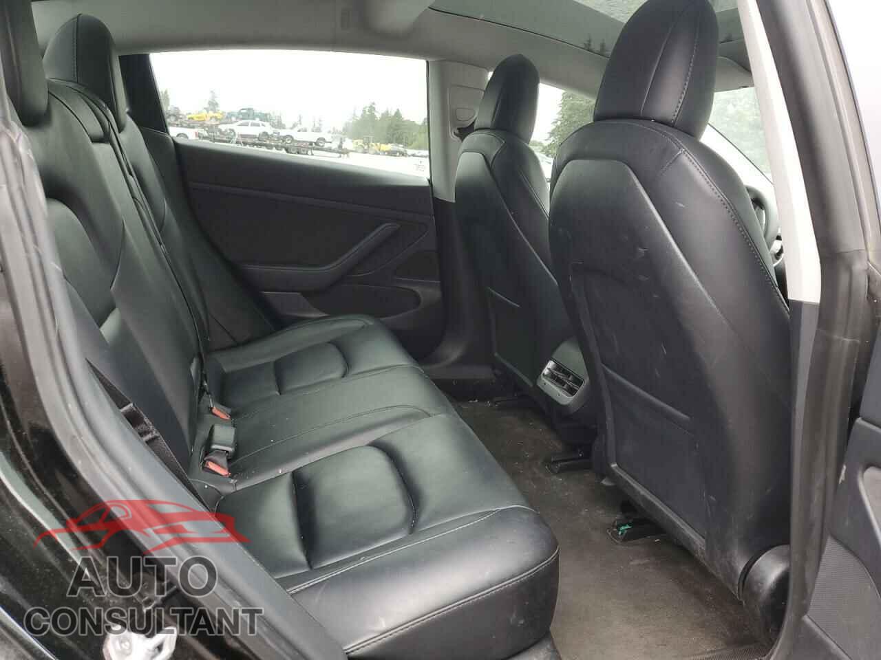 TESLA MODEL 3 2020 - 5YJ3E1EA0LF798852