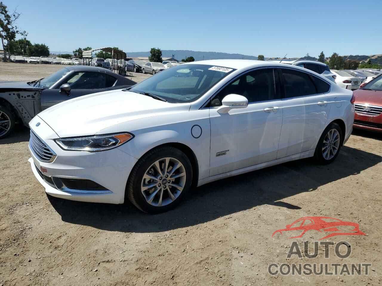 FORD FUSION 2018 - 3FA6P0PU9JR111121
