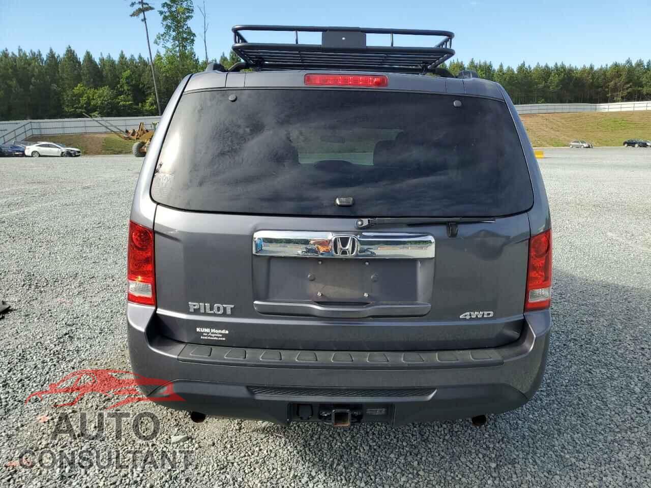 HONDA PILOT 2015 - 5FNYF4H27FB025440