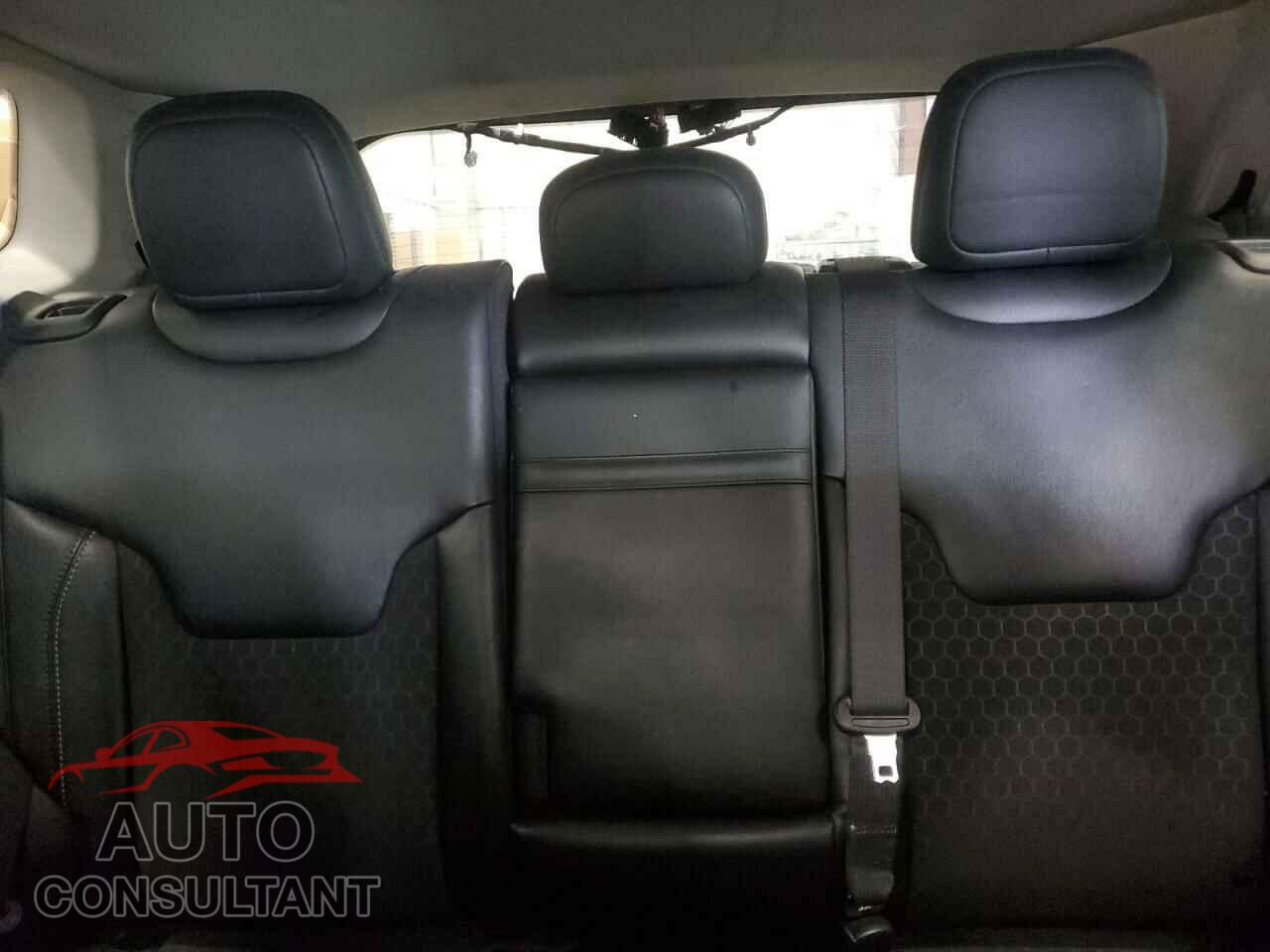 JEEP COMPASS 2019 - 3C4NJDBB9KT850241