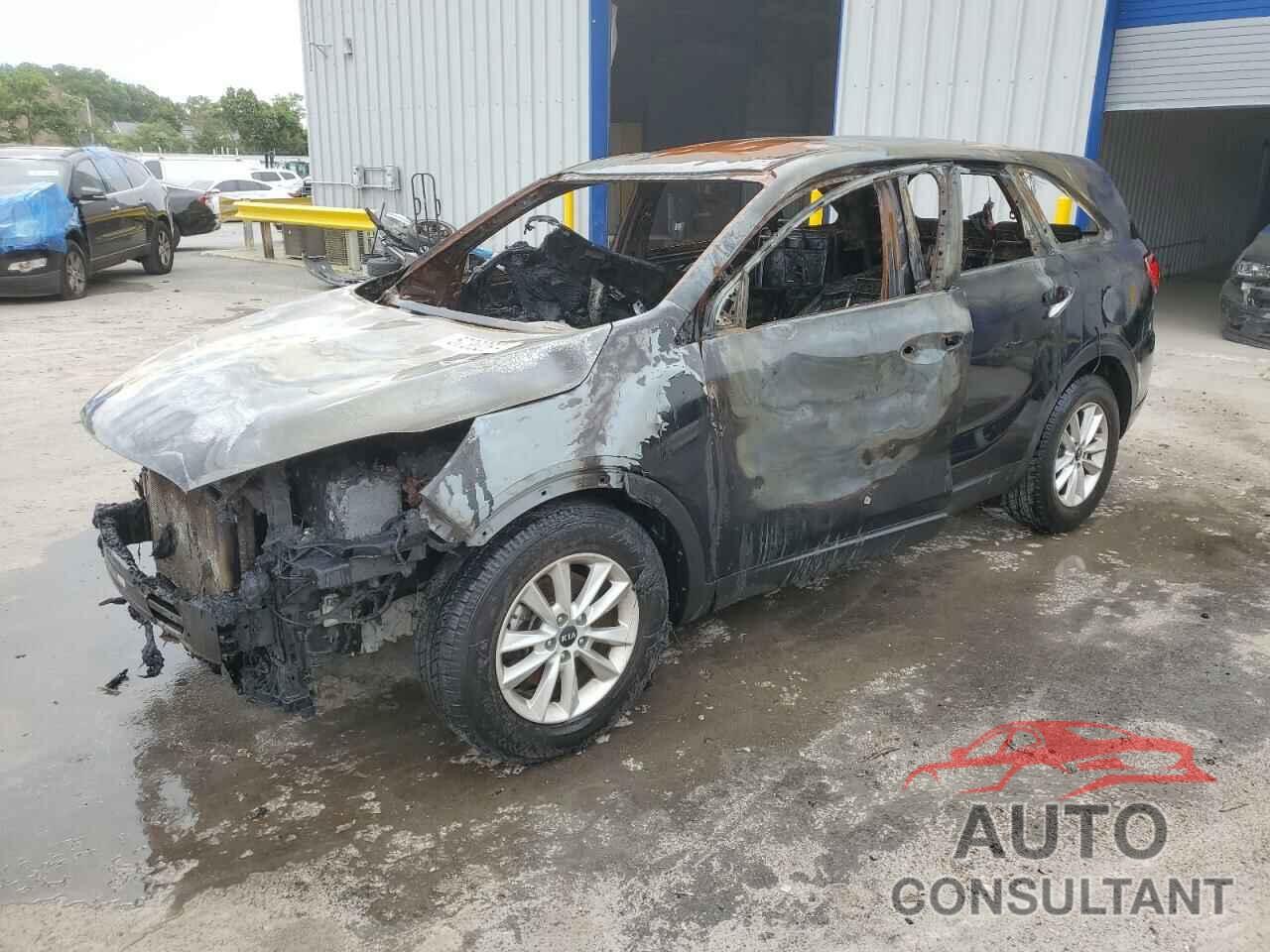 KIA SORENTO 2019 - 5XYPG4A3XKG444123
