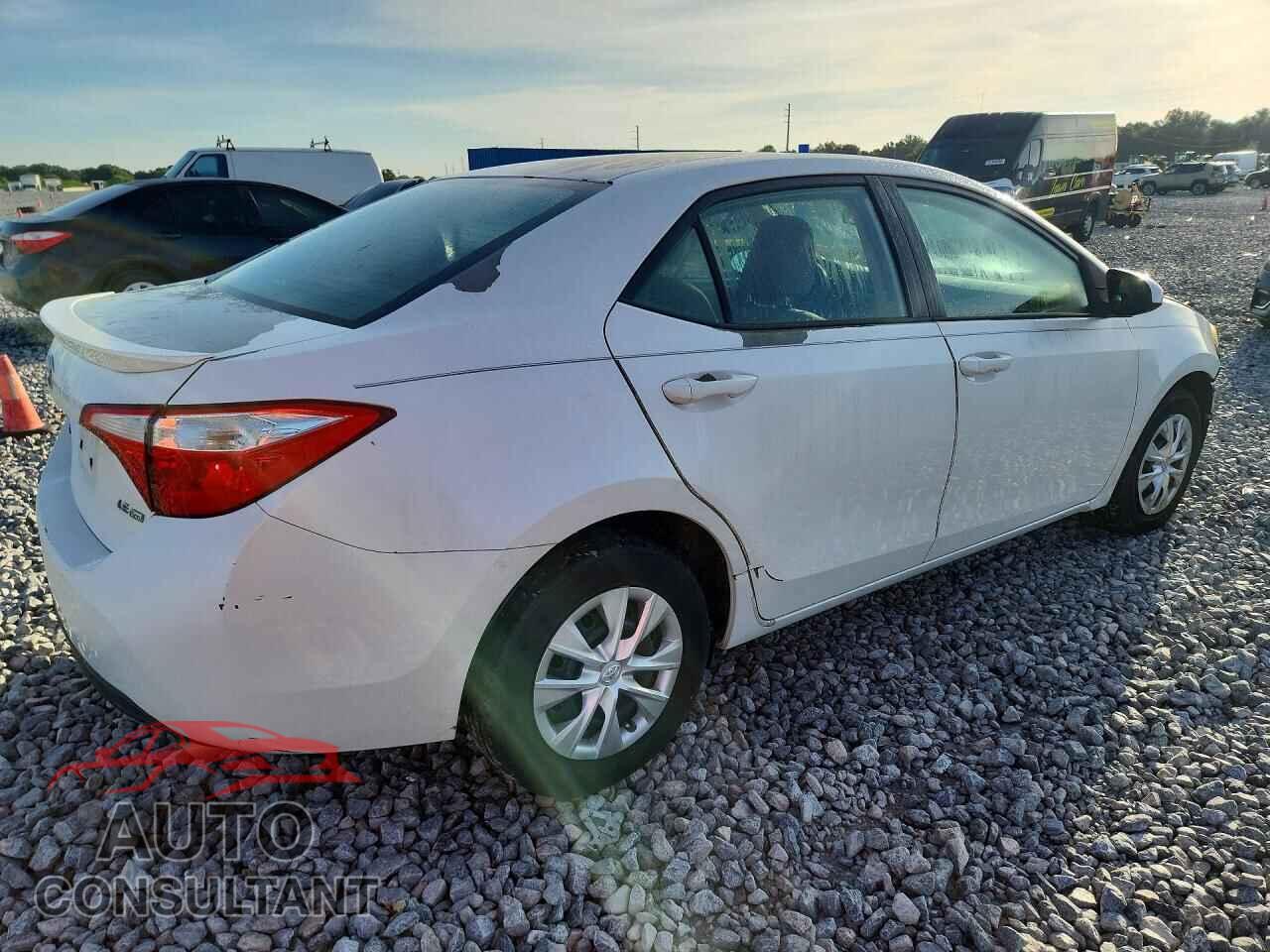 TOYOTA COROLLA 2015 - 5YFBPRHE4FP304987