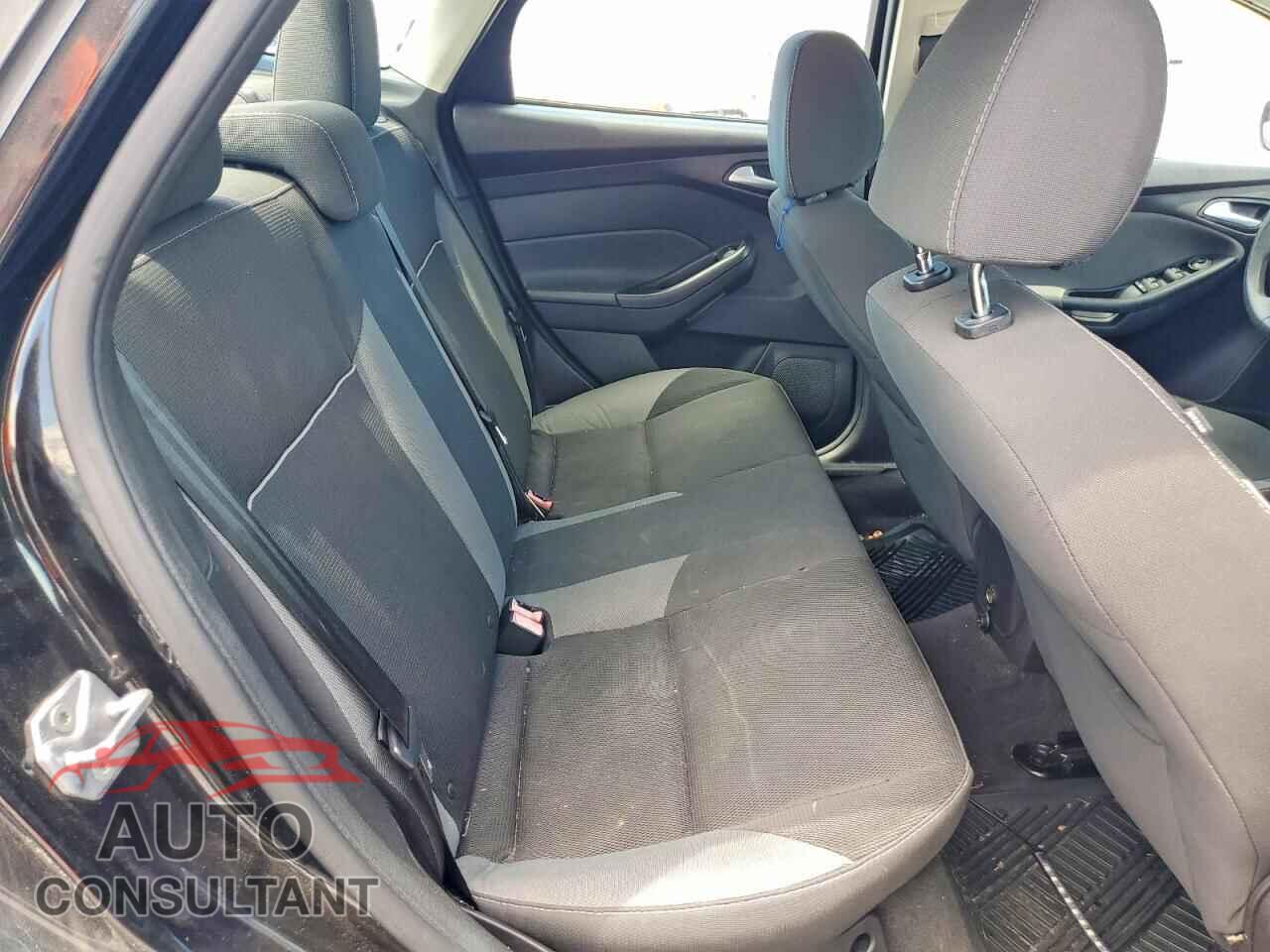 FORD FOCUS 2014 - 1FADP3F21EL252911