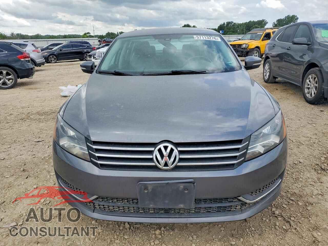 VOLKSWAGEN PASSAT 2015 - 1VWAT7A31FC043764