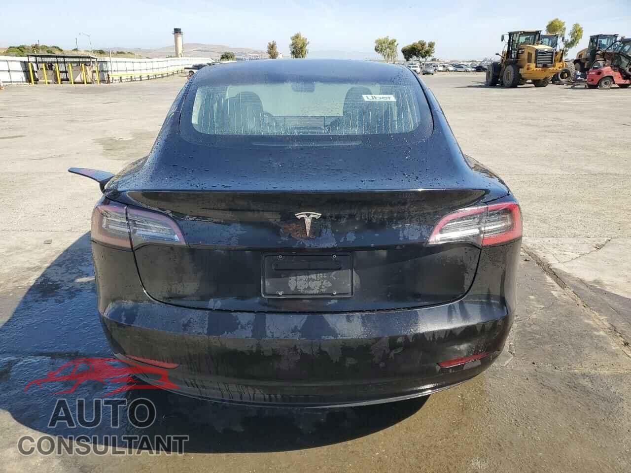 TESLA MODEL 3 2022 - 5YJ3E1EA5NF189274