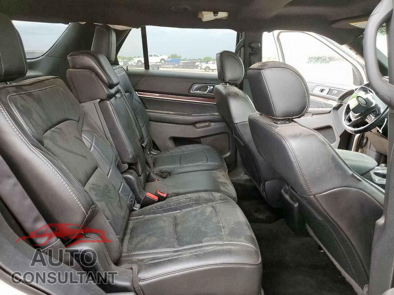 FORD EXPLORER 2017 - 1FM5K8HT3HGD84688