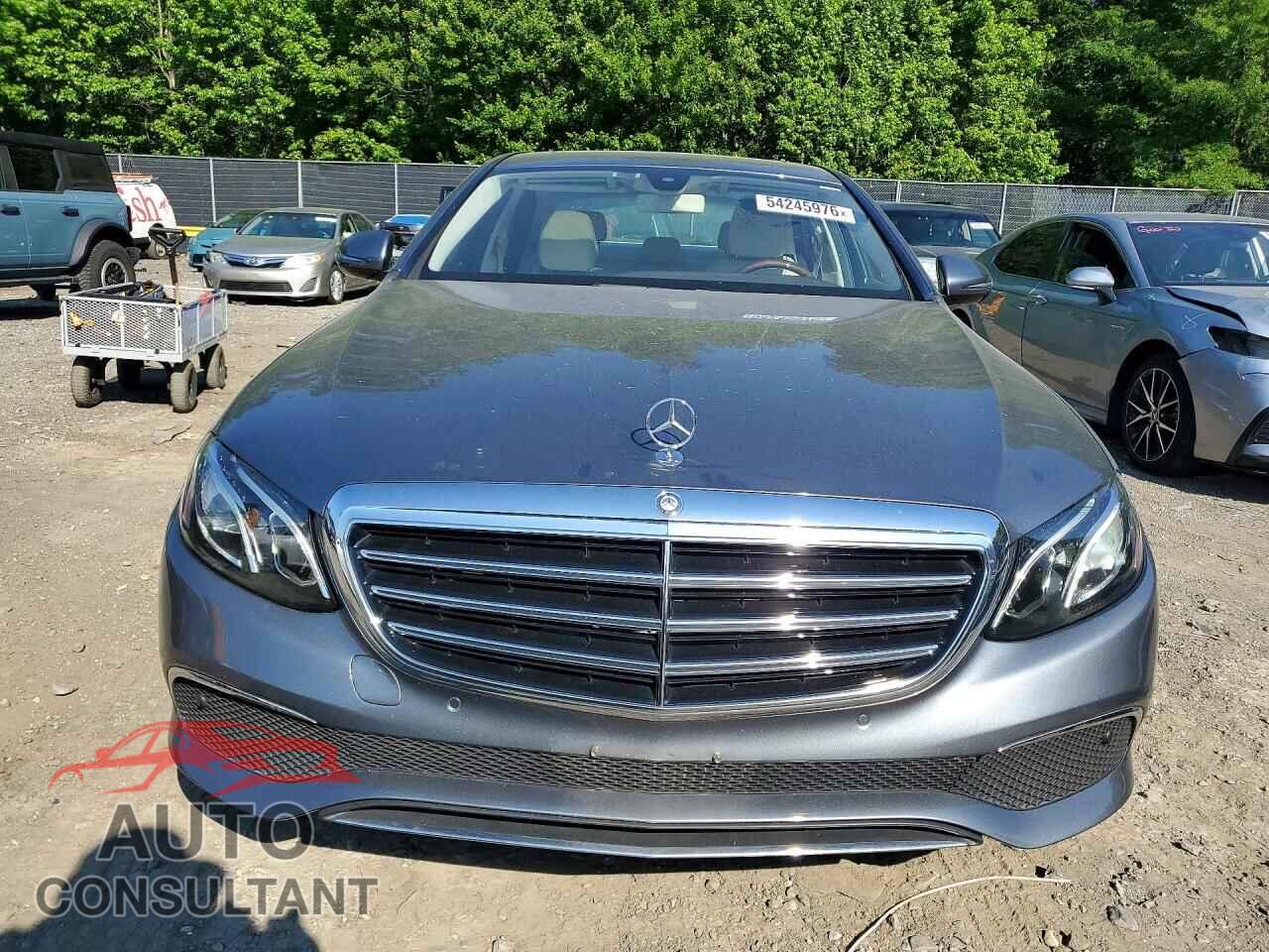 MERCEDES-BENZ E-CLASS 2017 - WDDZF4JB1HA078604