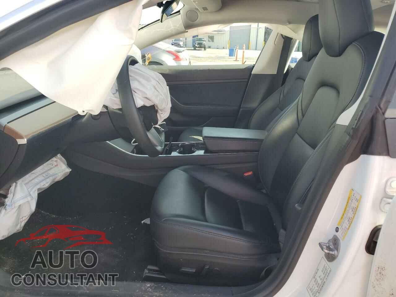 TESLA MODEL 3 2020 - 5YJ3E1EA0LF631844