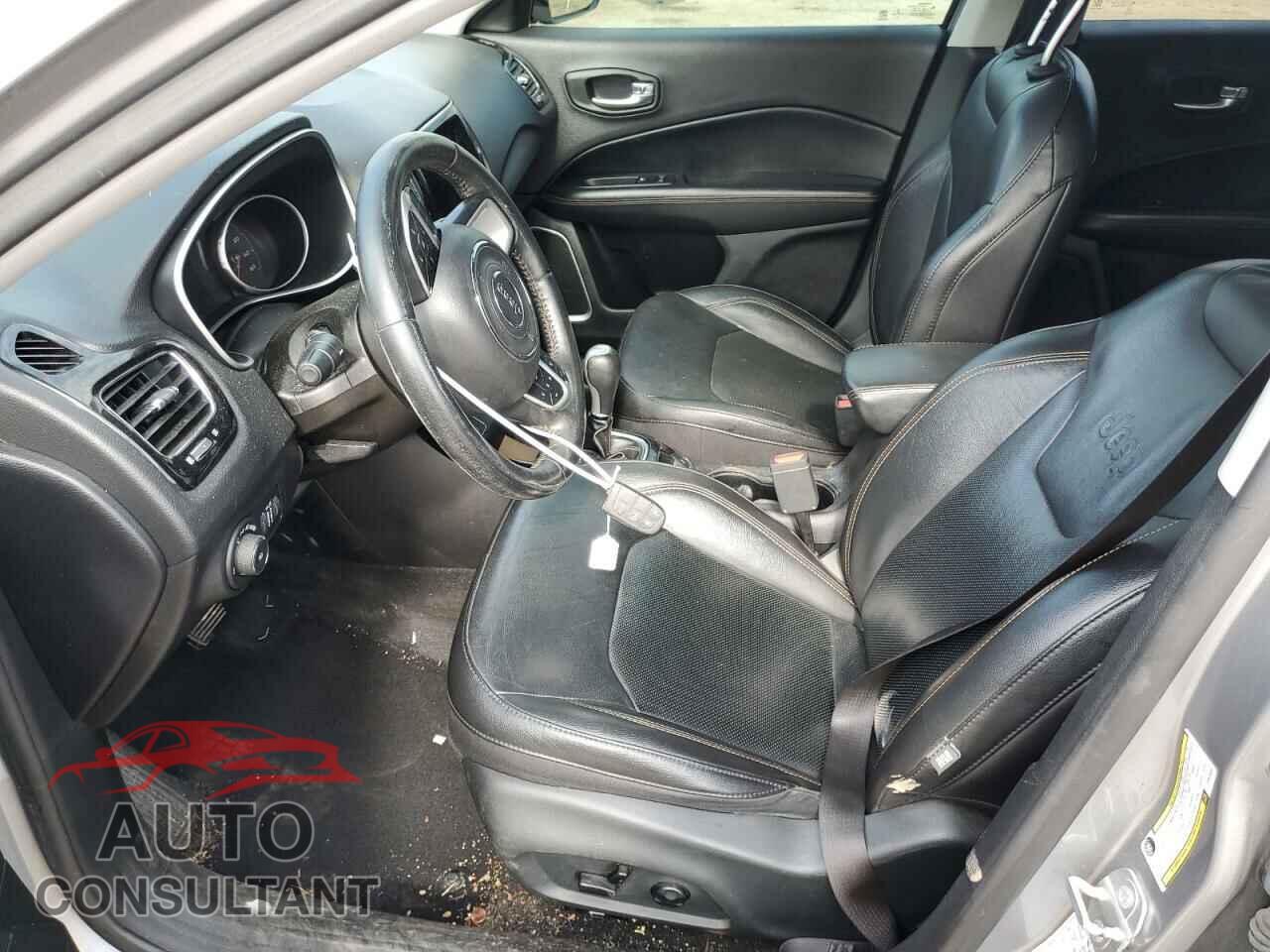 JEEP COMPASS 2019 - 3C4NJCCB2KT676344