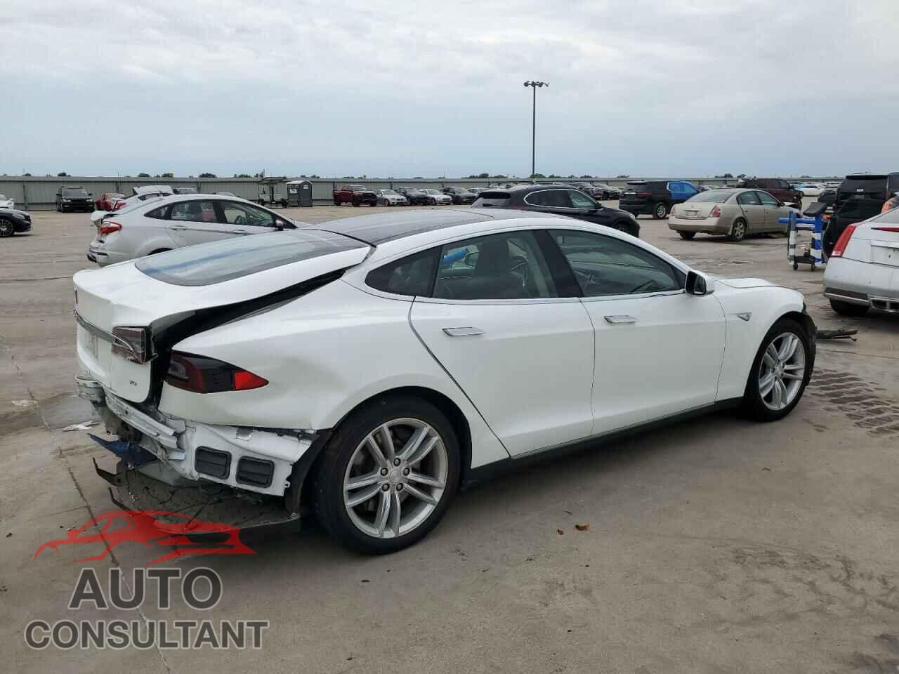 TESLA MODEL S 2016 - 5YJSA1E16GF125898