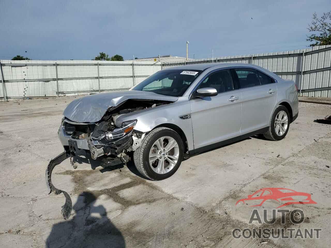 FORD TAURUS 2016 - 1FAHP2E83GG144304