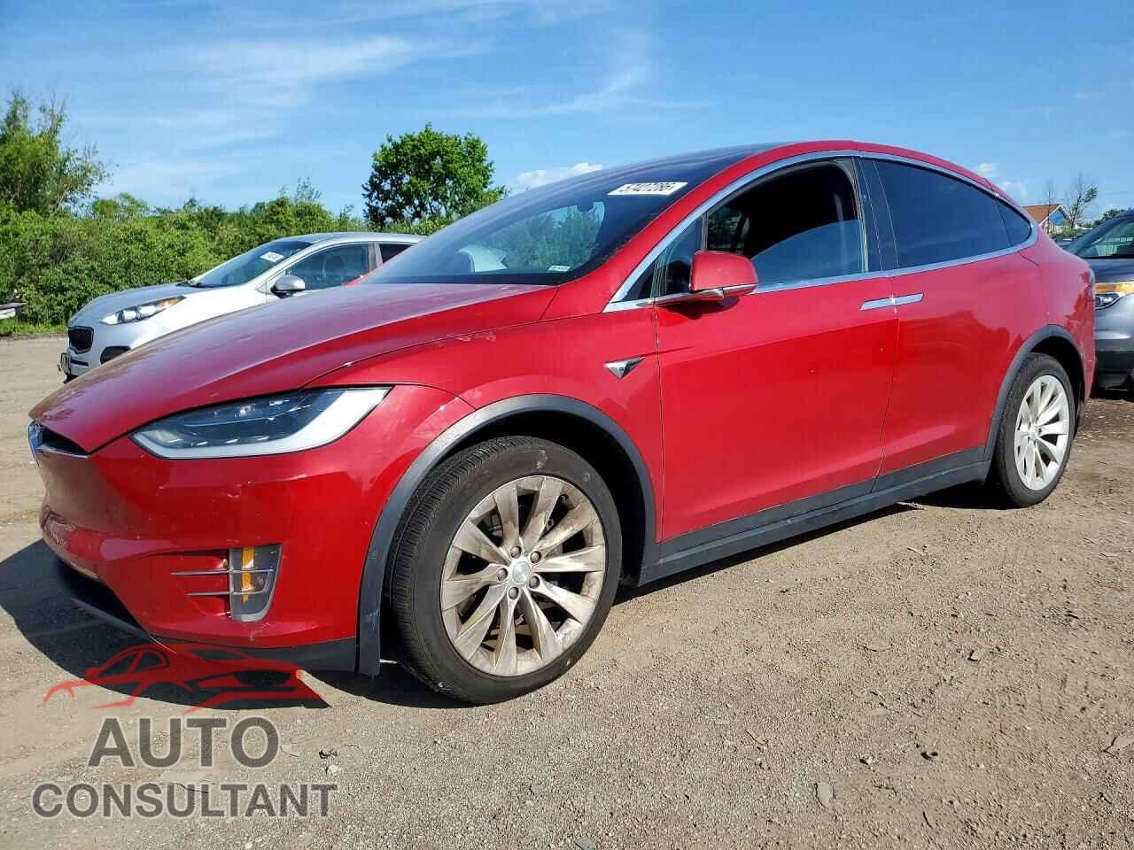 TESLA MODEL X 2019 - 5YJXCBE25KF197361