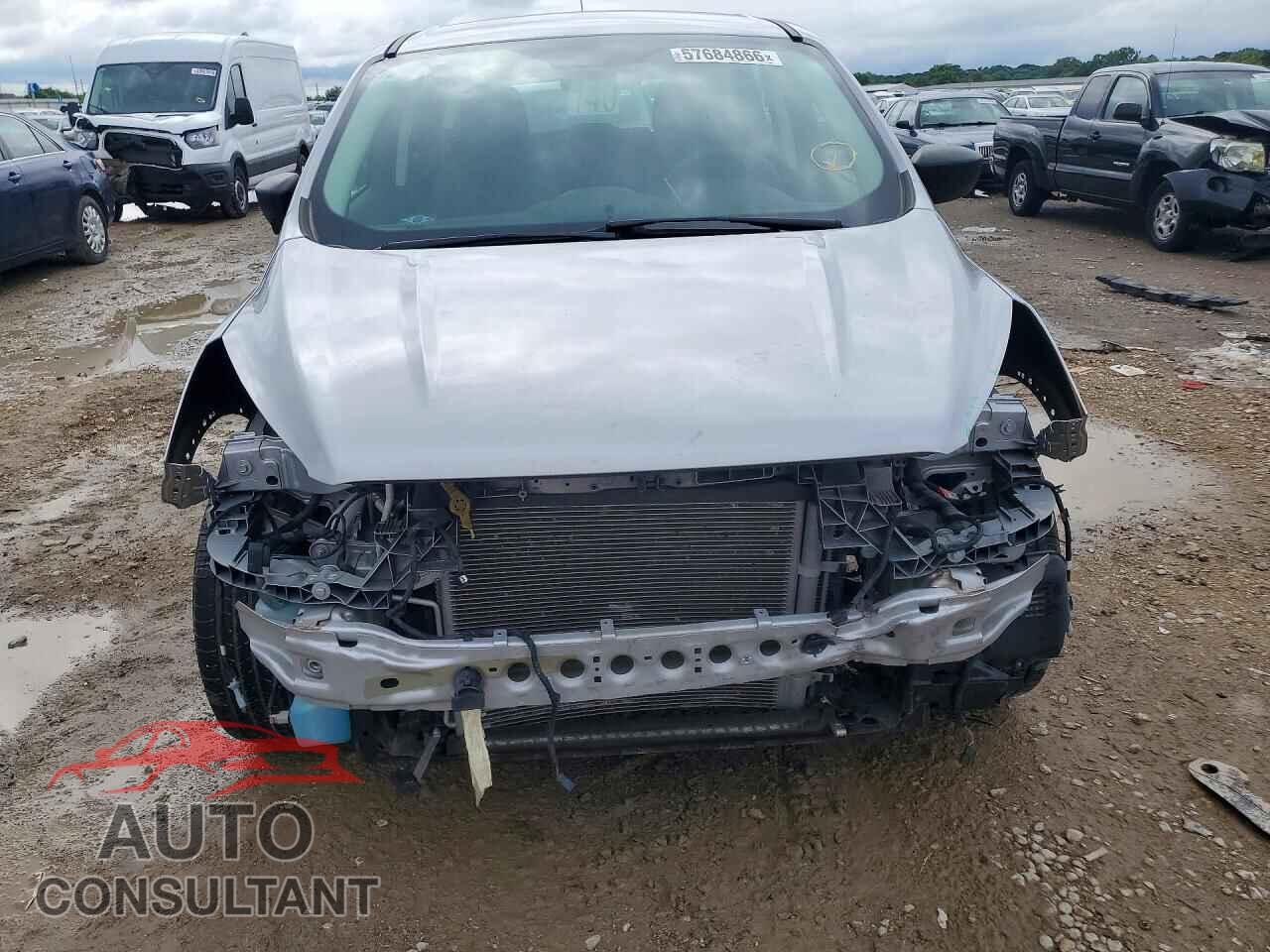 FORD ESCAPE 2017 - 1FMCU0F79HUA23038