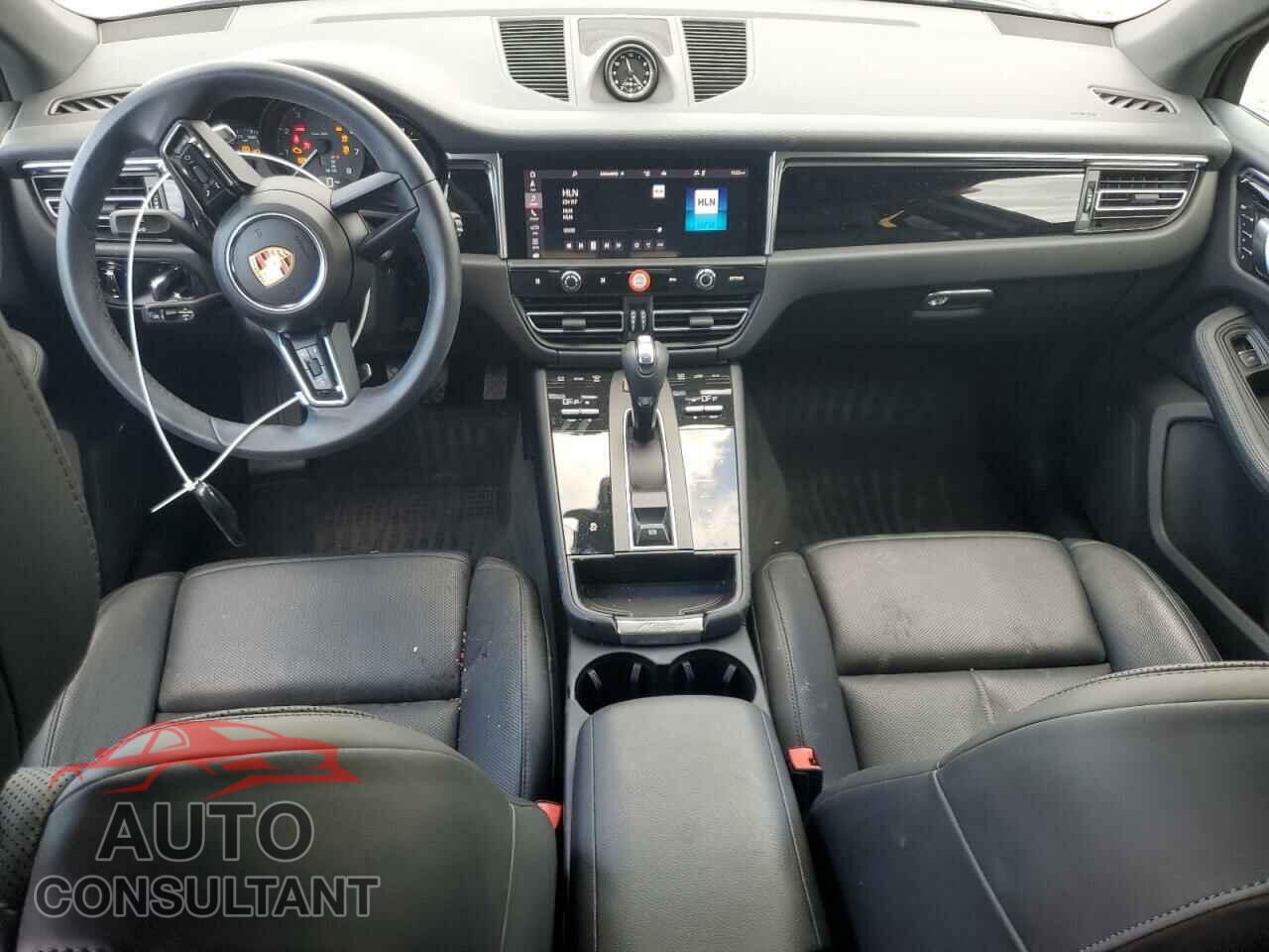PORSCHE MACAN BASE 2024 - WP1AA2A54RLB14018