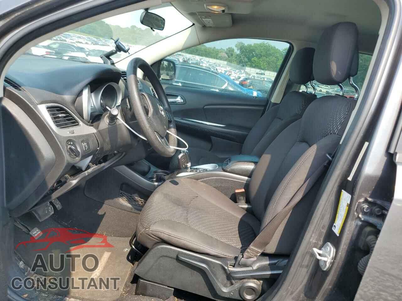 DODGE JOURNEY 2015 - 3C4PDCAB4FT720207