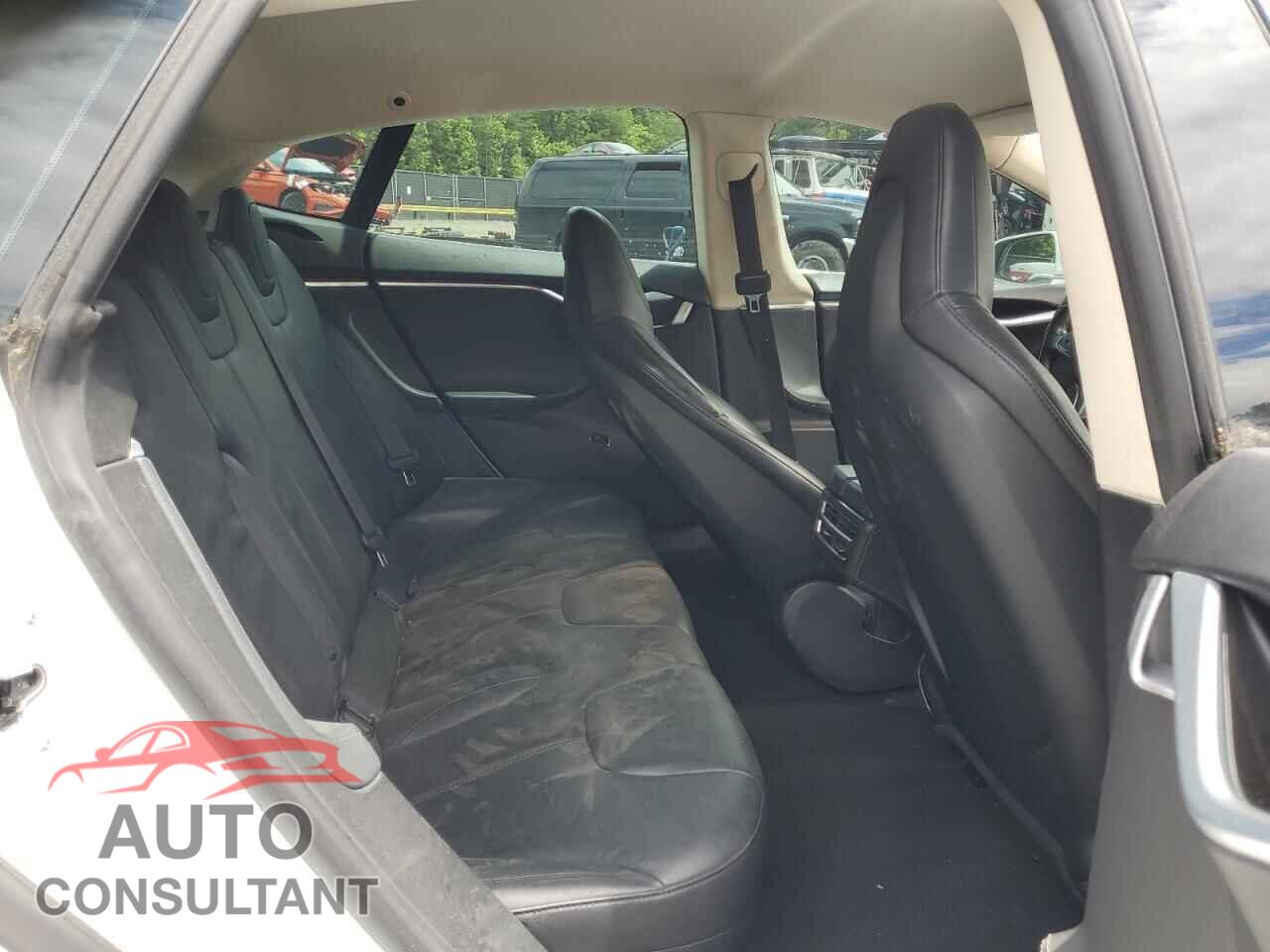 TESLA MODEL S 2014 - 5YJSA1H16EFP44977