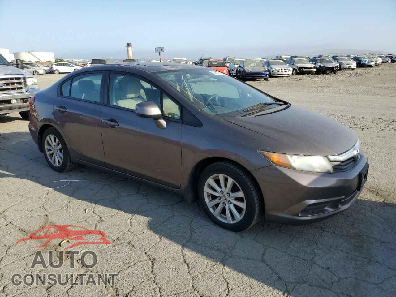 HONDA CIVIC 2012 - 2HGFB2F86CH547059