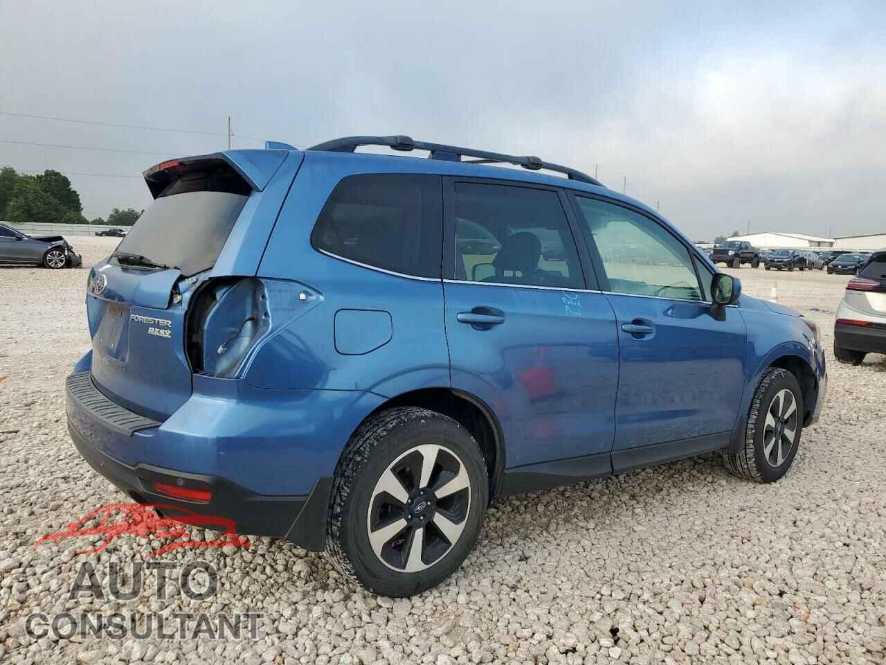 SUBARU FORESTER 2017 - JF2SJARC8HH530319