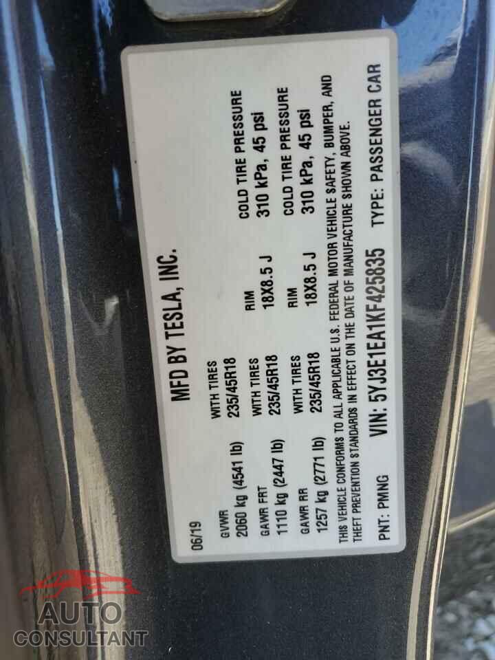TESLA MODEL 3 2019 - 5YJ3E1EA1KF425835