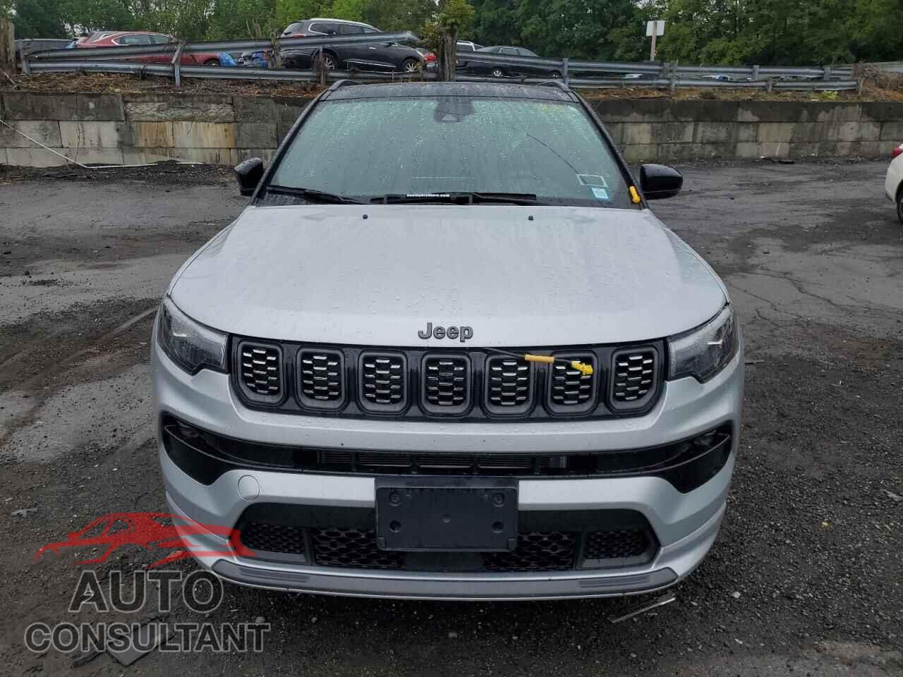JEEP COMPASS 2024 - 3C4NJDCNXRT132071