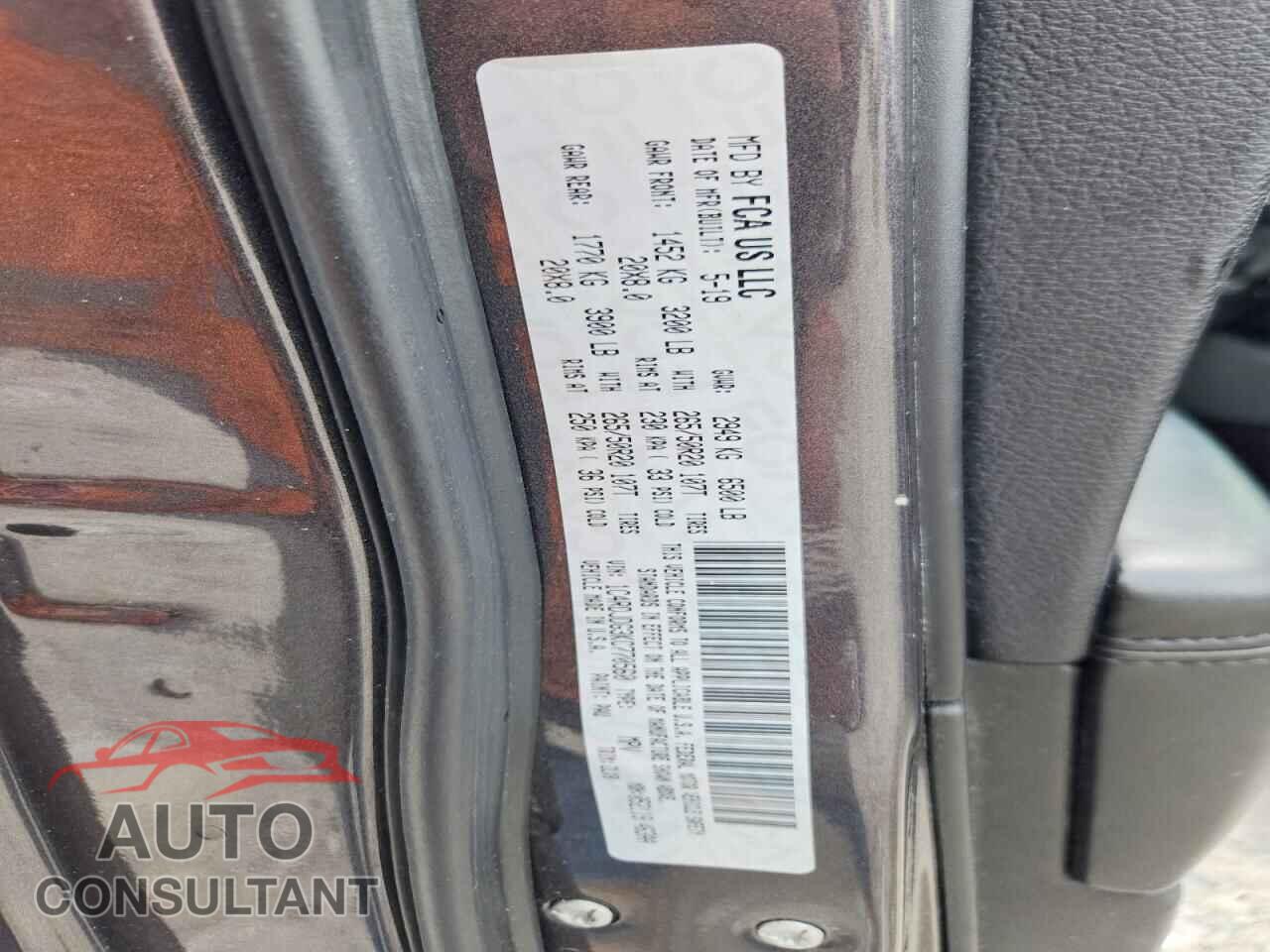 DODGE DURANGO 2019 - 1C4RDJDG3KC770560