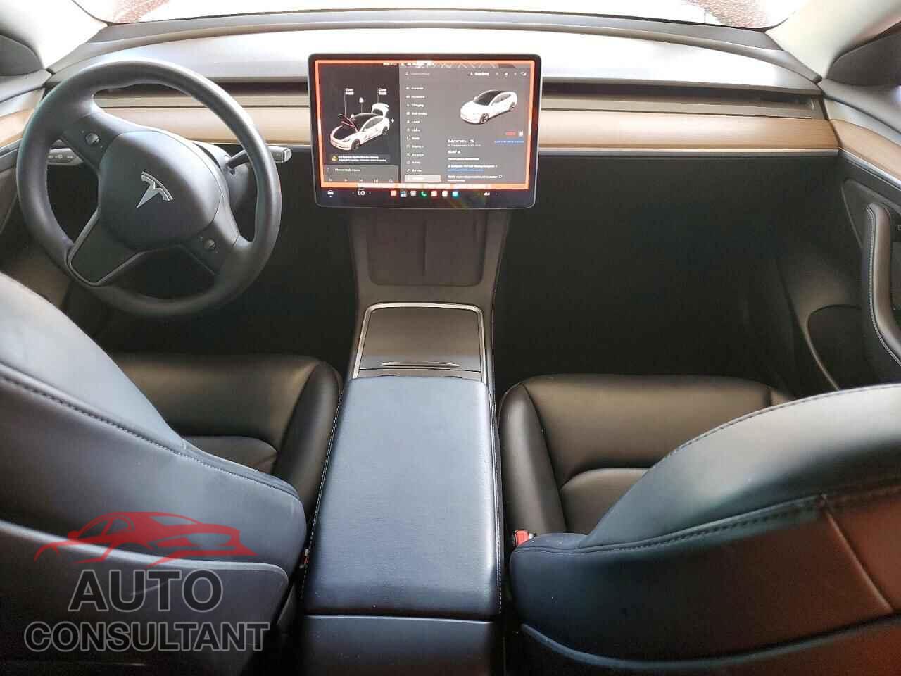 TESLA MODEL 3 2021 - 5YJ3E1EAXMF097060