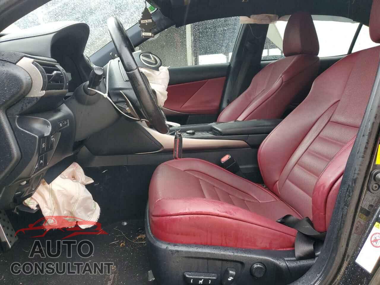 LEXUS IS 2018 - JTHBA1D27J5083954