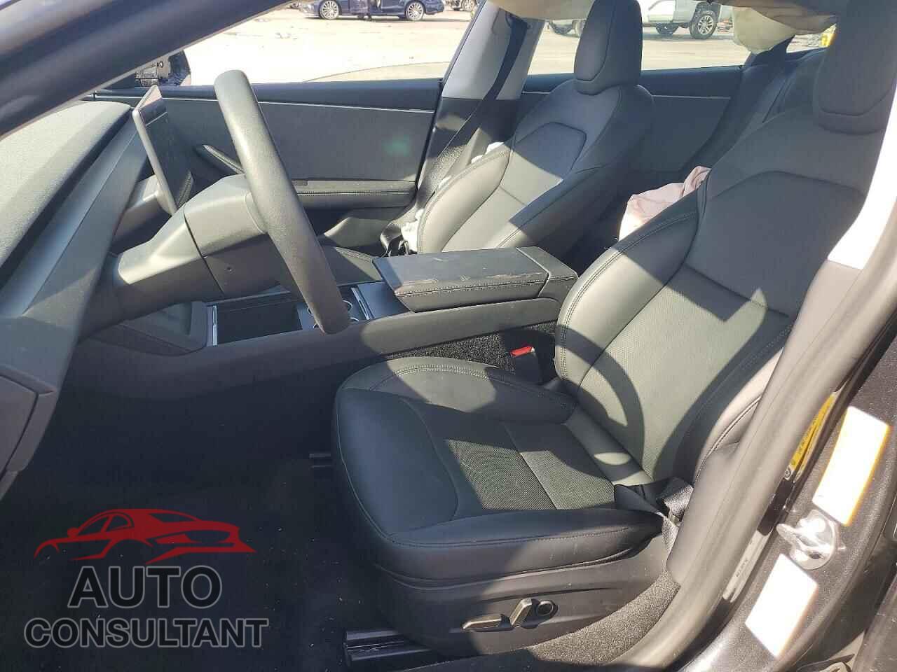 TESLA MODEL 3 2025 - 5YJ3E1EA6SF973832