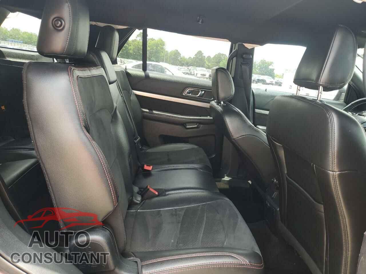 FORD EXPLORER 2018 - 1FM5K7D89JGB42134