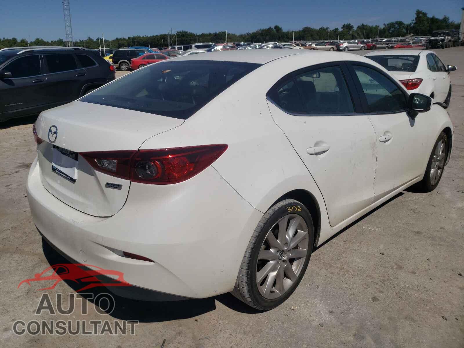 MAZDA 3 2017 - 3MZBN1V74HM152679
