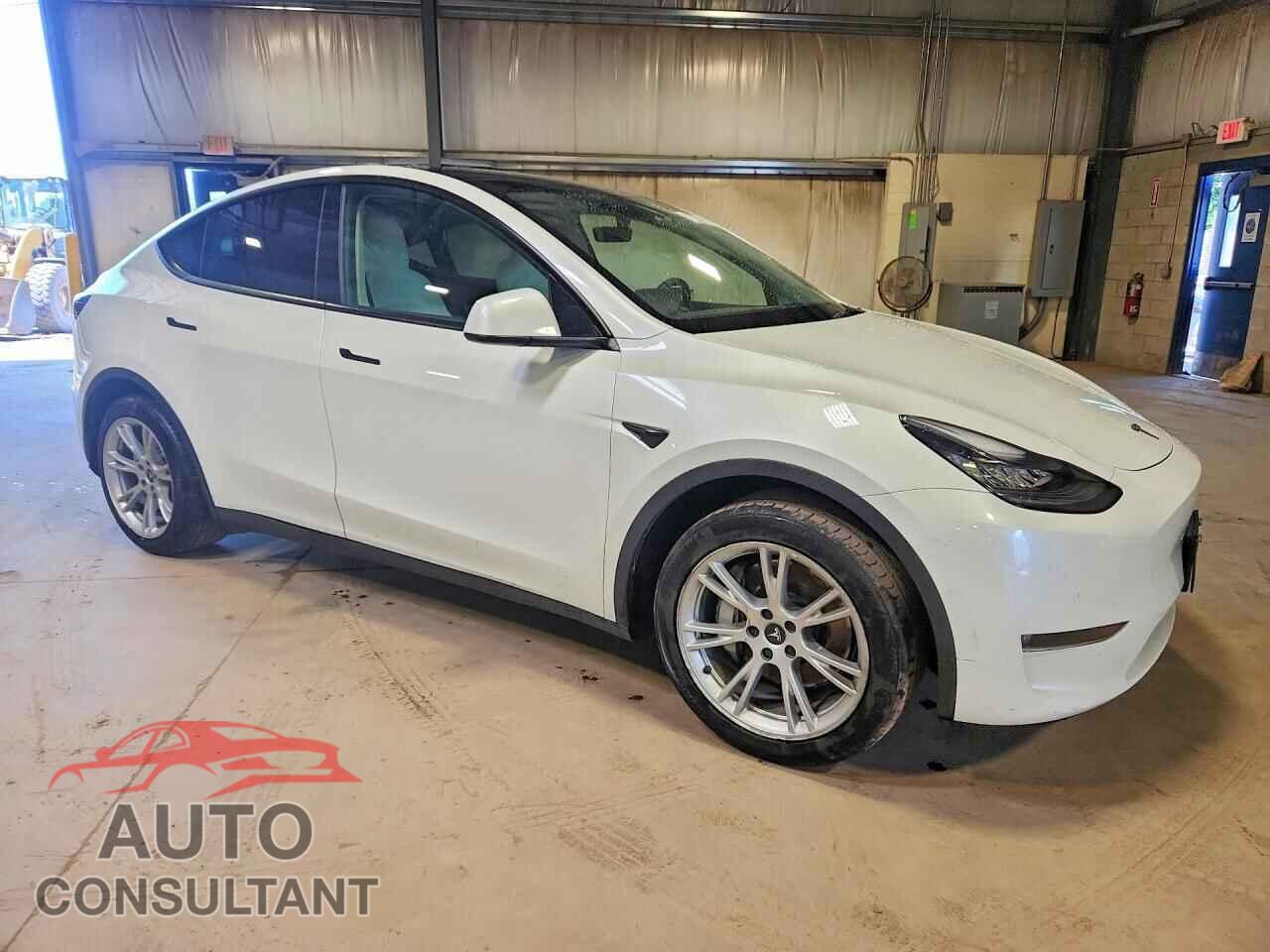 TESLA MODEL Y 2021 - 5YJYGDED2MF109150