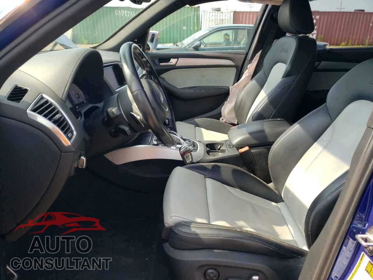AUDI SQ5 2016 - WA1VCAFP5GA048325