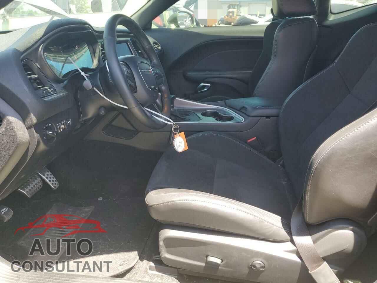 DODGE CHALLENGER 2019 - 2C3CDZBT8KH722848