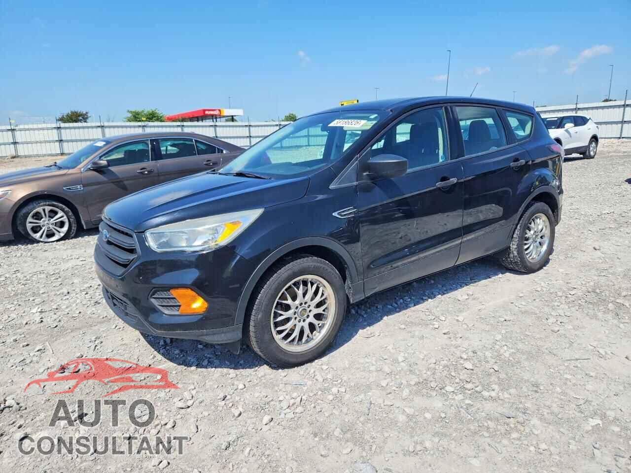 FORD ESCAPE 2017 - 1FMCU0F75HUB50952