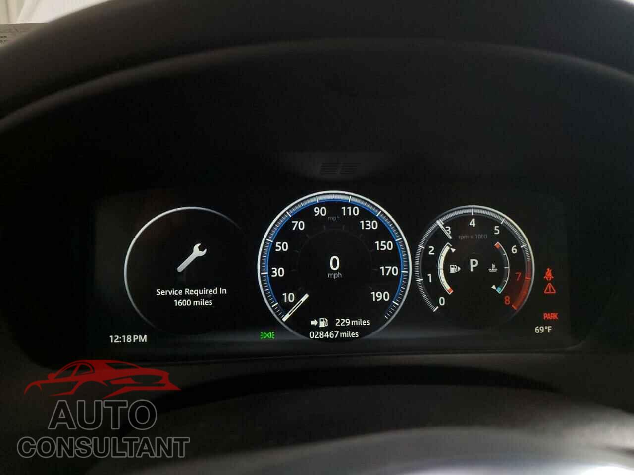 JAGUAR XE 2018 - SAJAN4EV0JCP17663