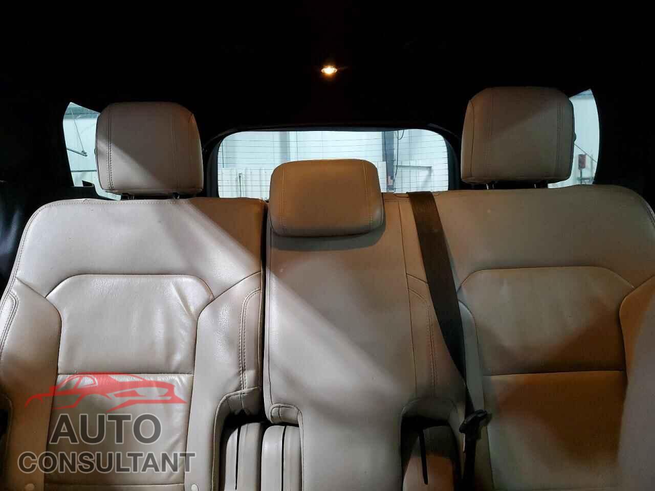 FORD EXPLORER 2018 - 1FM5K8D87JGA74261