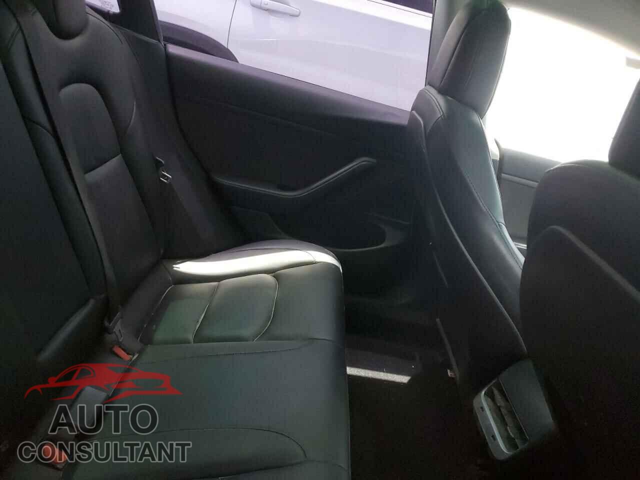 TESLA MODEL 3 2020 - 5YJ3E1EA5LF612707