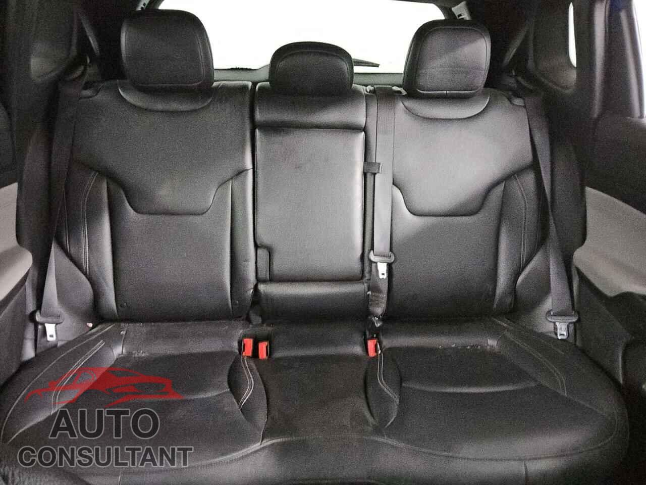 JEEP COMPASS 2025 - 3C4NJDCN3ST525903
